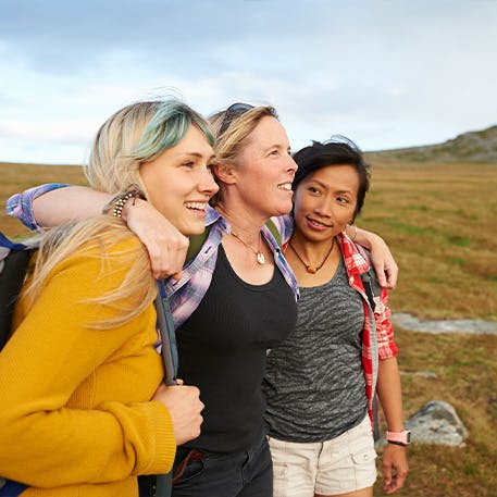 Tres mujeres en la montaña - Voltadol