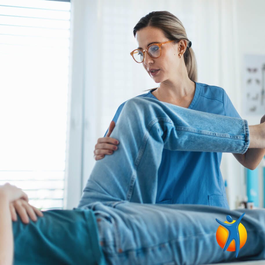 Elderly couple jogging - learn about osteoarthritis causes