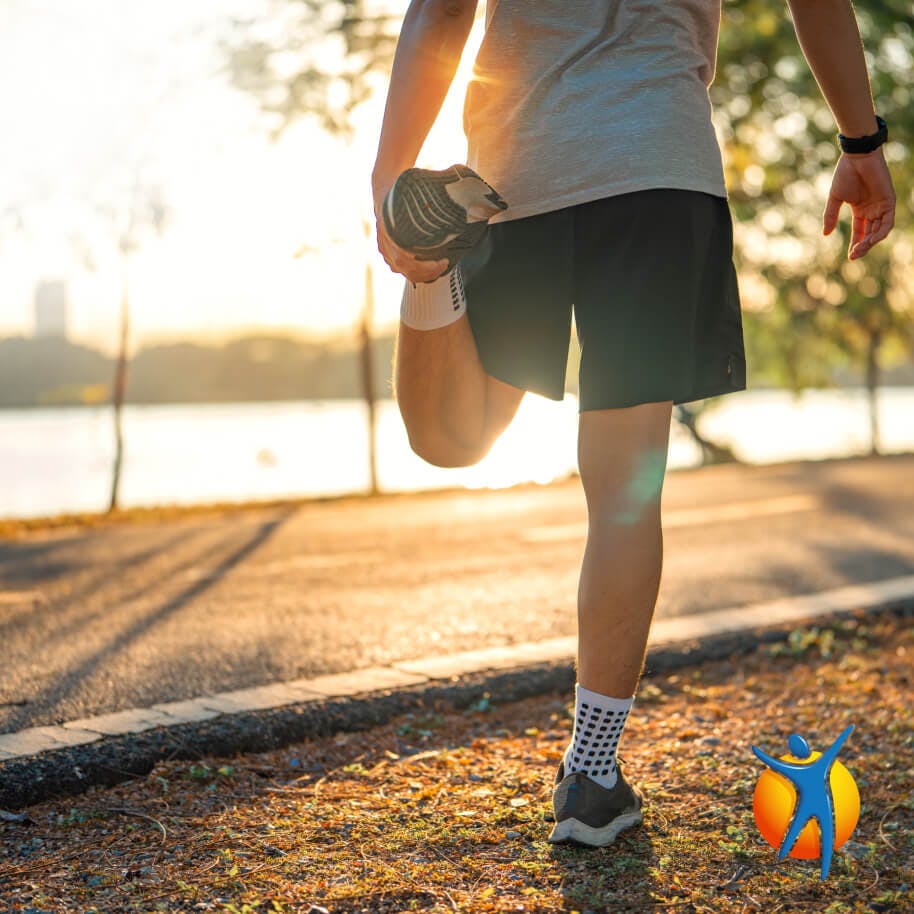 Elderly couple jogging - learn about osteoarthritis causes