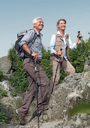 Wandern - ein besonders gelenkschonender Sport Wandern - ein besonders gelenkschonender Sport