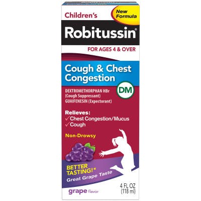 una caja de Children's Robitussin para la tos y congestión de sabor a uvas sobre el fondo blanco