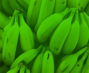 Uvasal Tips Comer Banana